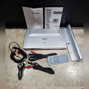 Mintek Portable DVD Player‎ with Remote